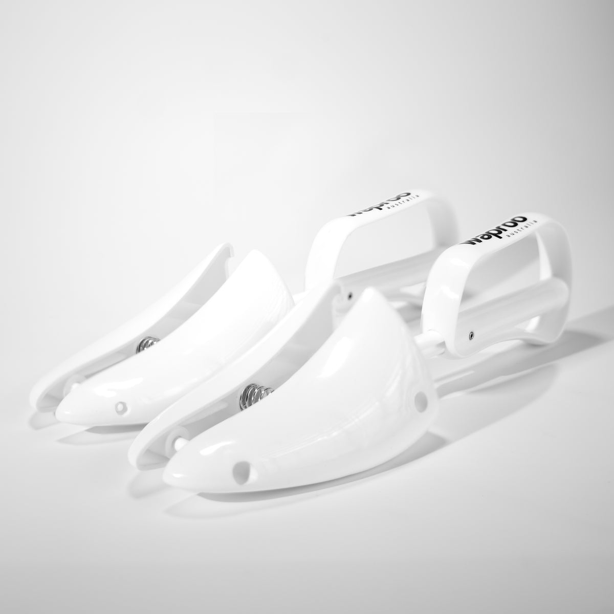 SNEAKER KEEPERS (SHOE TREES) & DUST BAG